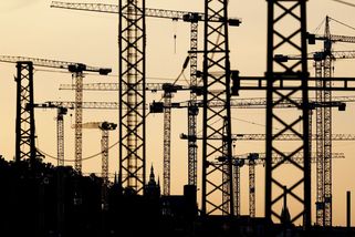 Komentář: Jsme bohatší, než si myslíme. Jen máme jmění zamčené ve zdech - Seznam Zprávy